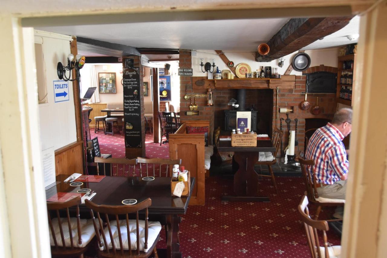 The Bell * Salisbury